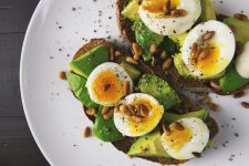 Gezonde slaapgewoonten: aandachtig eten voor zoete slaap